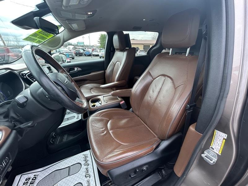 Chrysler Pacifica Limited 2018