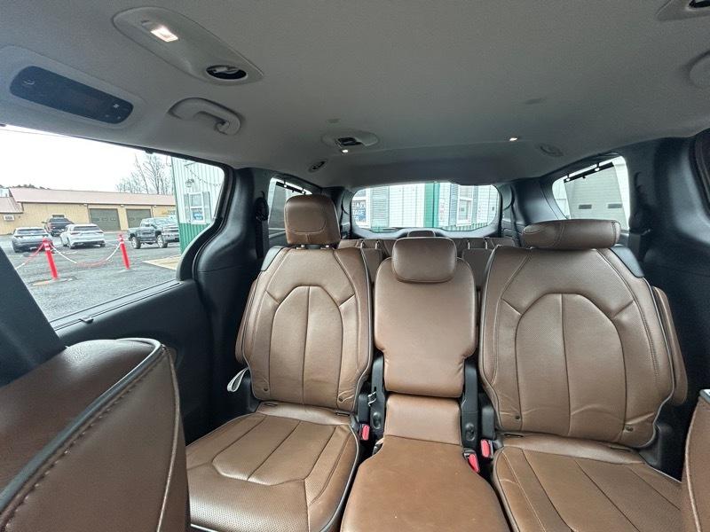 Chrysler Pacifica Limited 2018