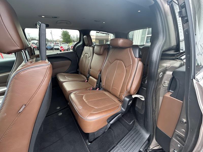 Chrysler Pacifica Limited 2018