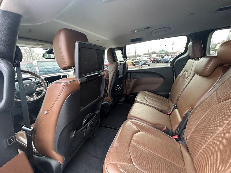 Chrysler Pacifica Limited 2018