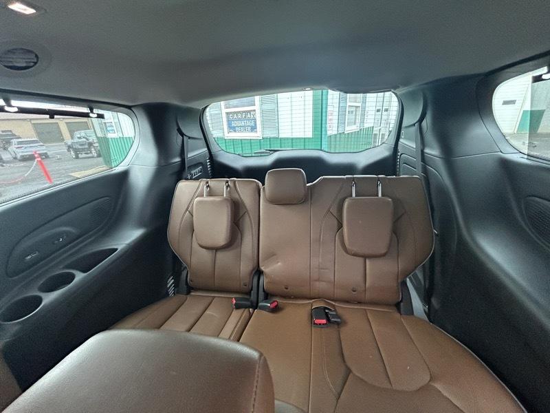 Chrysler Pacifica Limited 2018