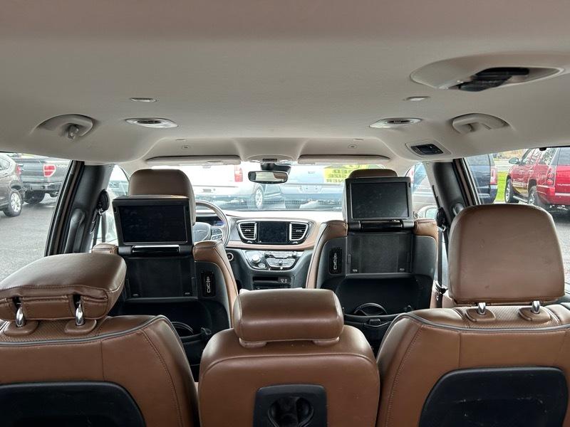 Chrysler Pacifica Limited 2018