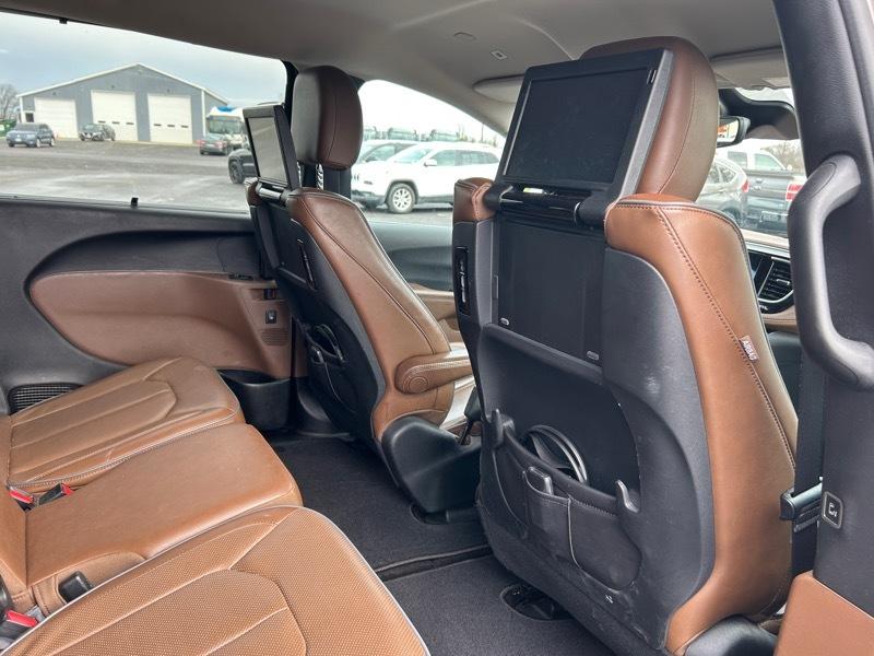 Chrysler Pacifica Limited 2018