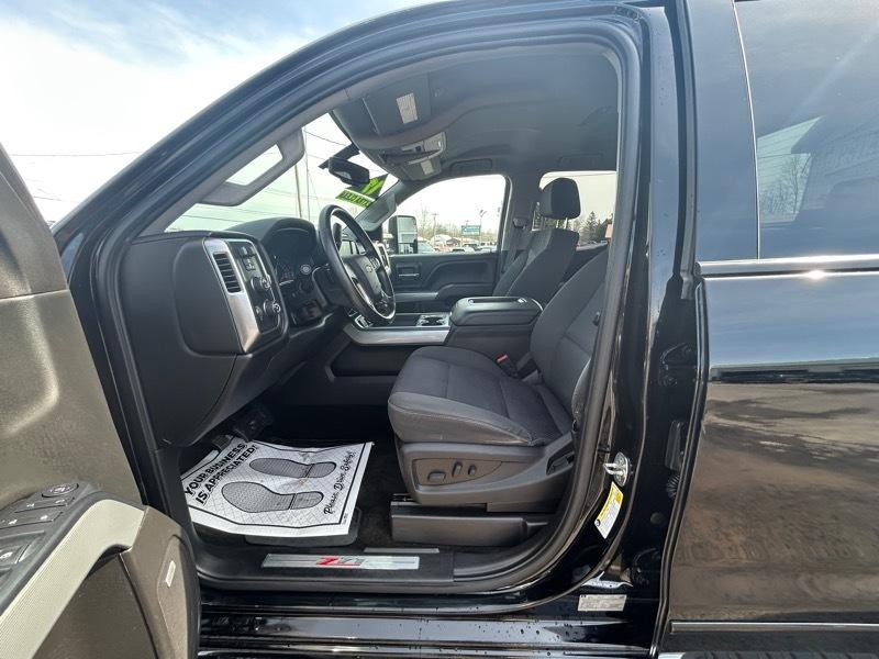 Chevrolet Silverado 2500HD LT Double Cab Long Box 4WD 2017