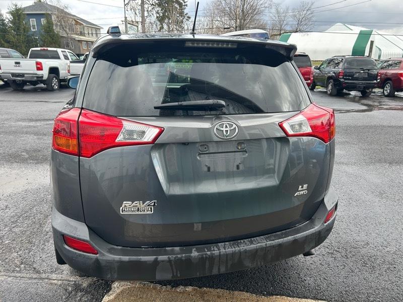 Toyota RAV4 LE AWD 2014