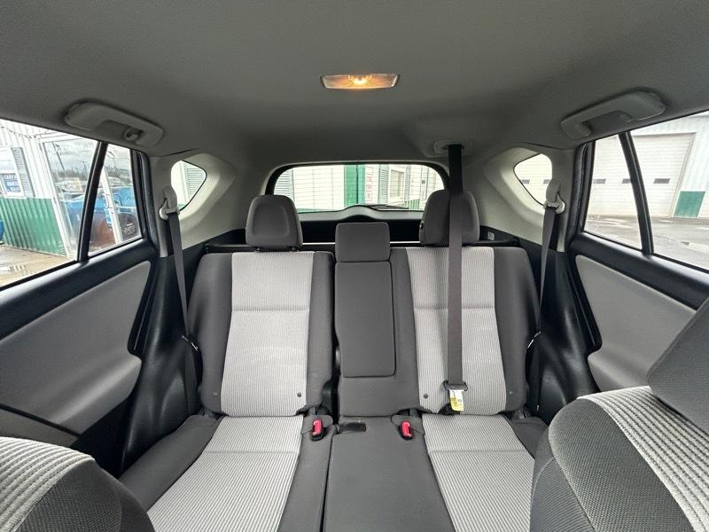 Toyota RAV4 LE AWD 2014