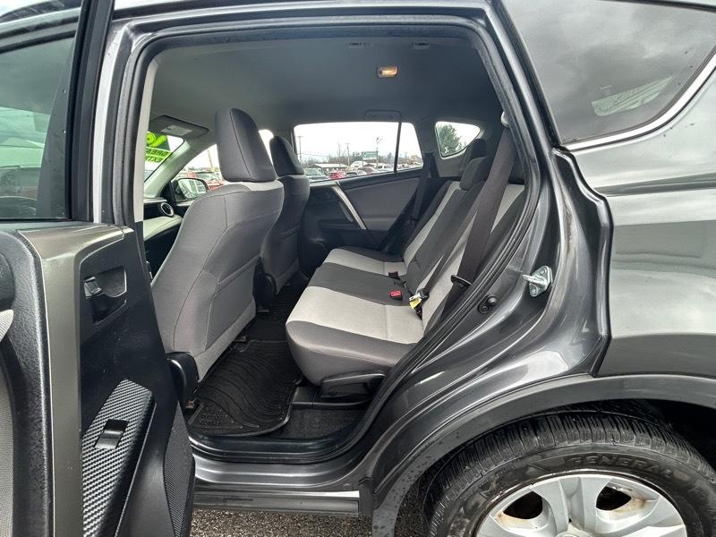 Toyota RAV4 LE AWD 2014