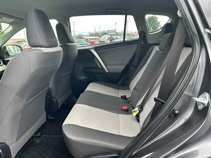 Toyota RAV4 LE AWD 2014