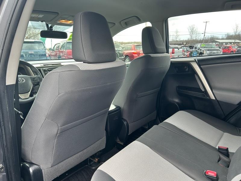 Toyota RAV4 LE AWD 2014