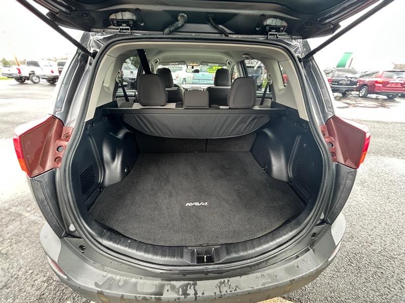 Toyota RAV4 LE AWD 2014