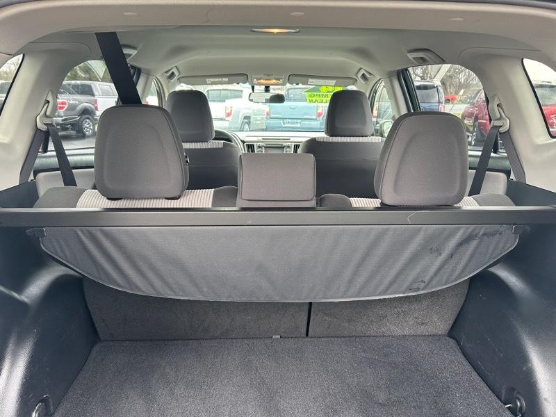 Toyota RAV4 LE AWD 2014