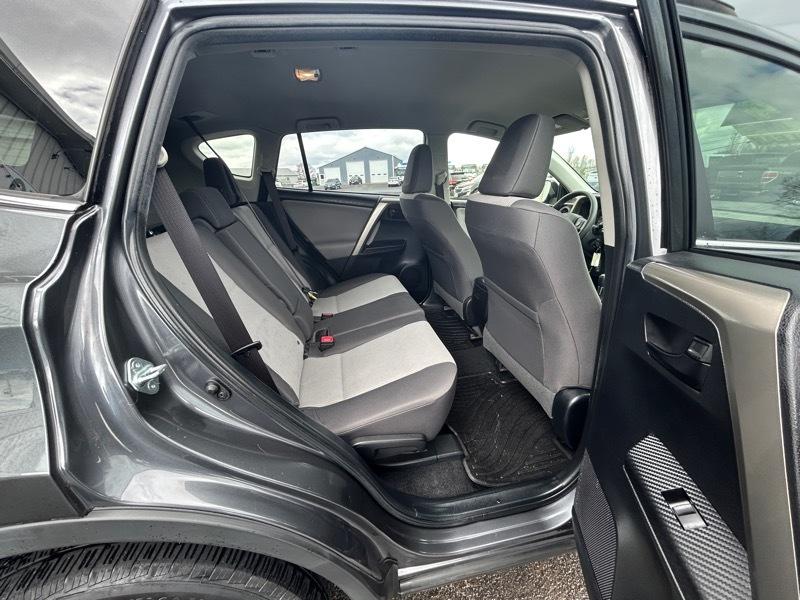 Toyota RAV4 LE AWD 2014