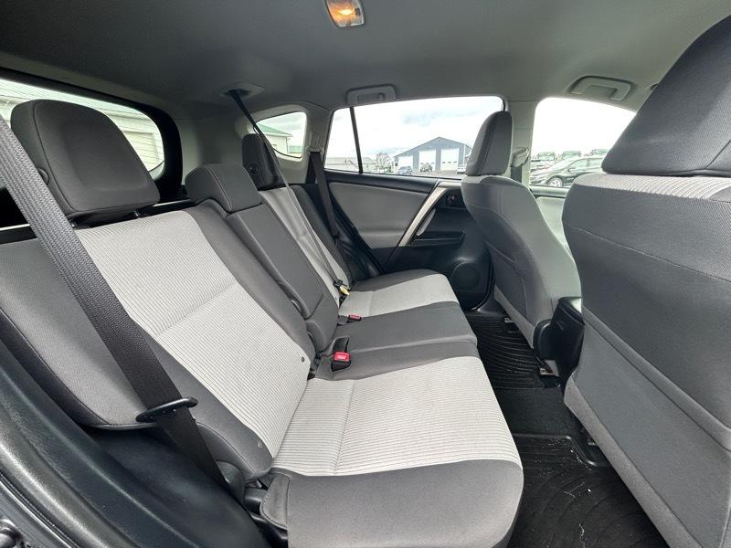 Toyota RAV4 LE AWD 2014