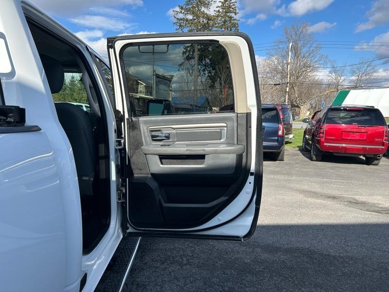 RAM 3500 SLT Crew Cab LWB 4WD 2018