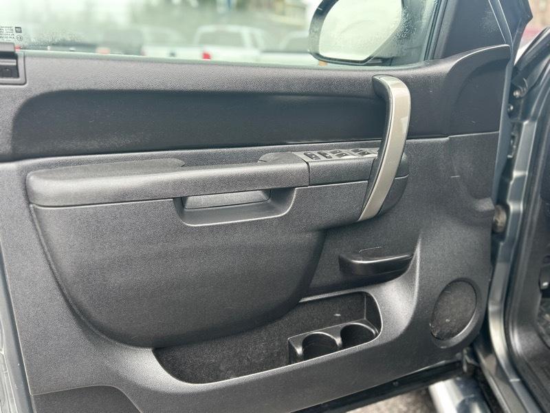 GMC Sierra 2500HD SLE Ext. Cab 4WD 2011