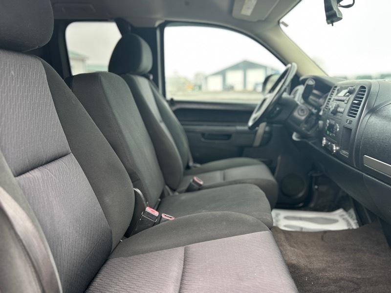 GMC Sierra 2500HD SLE Ext. Cab 4WD 2011