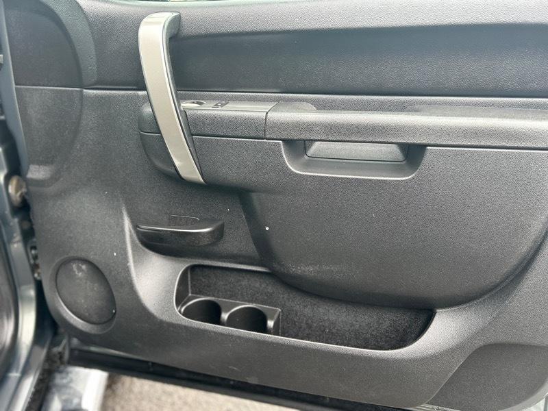 GMC Sierra 2500HD SLE Ext. Cab 4WD 2011