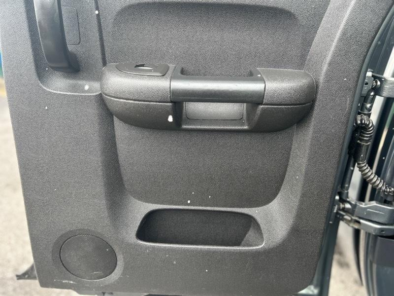 GMC Sierra 2500HD SLE Ext. Cab 4WD 2011