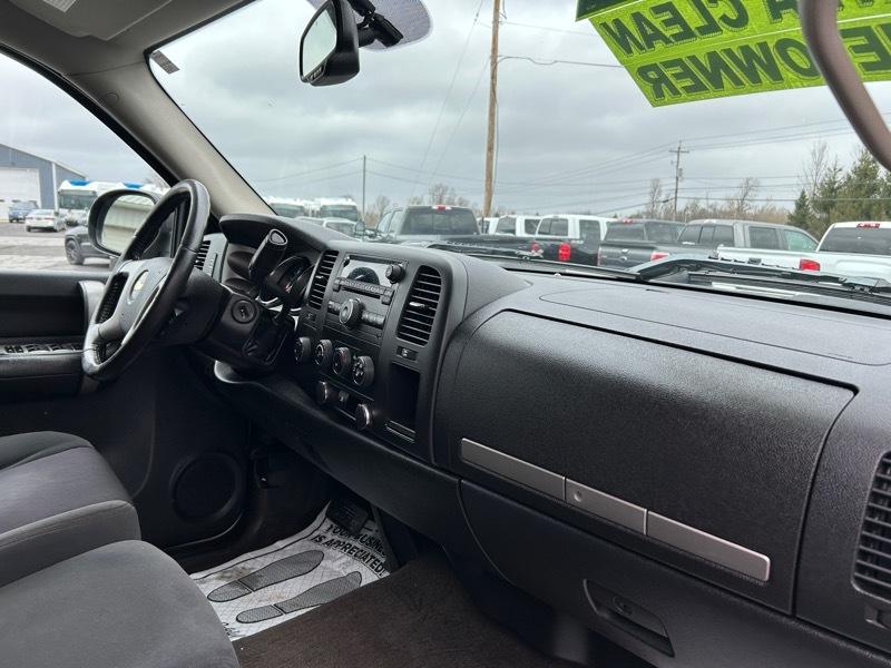 Chevrolet Silverado 2500HD LT1 Crew Cab Std. Box 4WD 2009