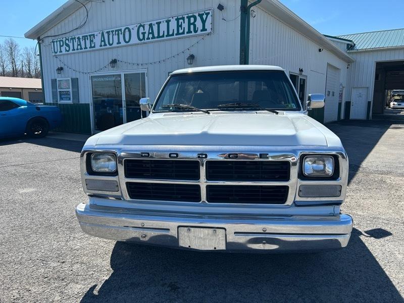 Dodge Ram Charger 2WD 1992