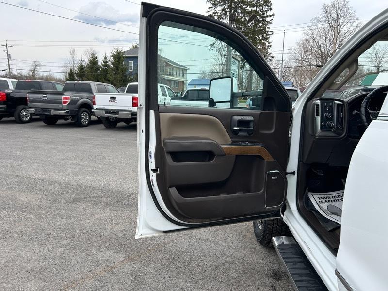 Chevrolet Silverado 3500HD LTZ Crew Cab 4WD 2018