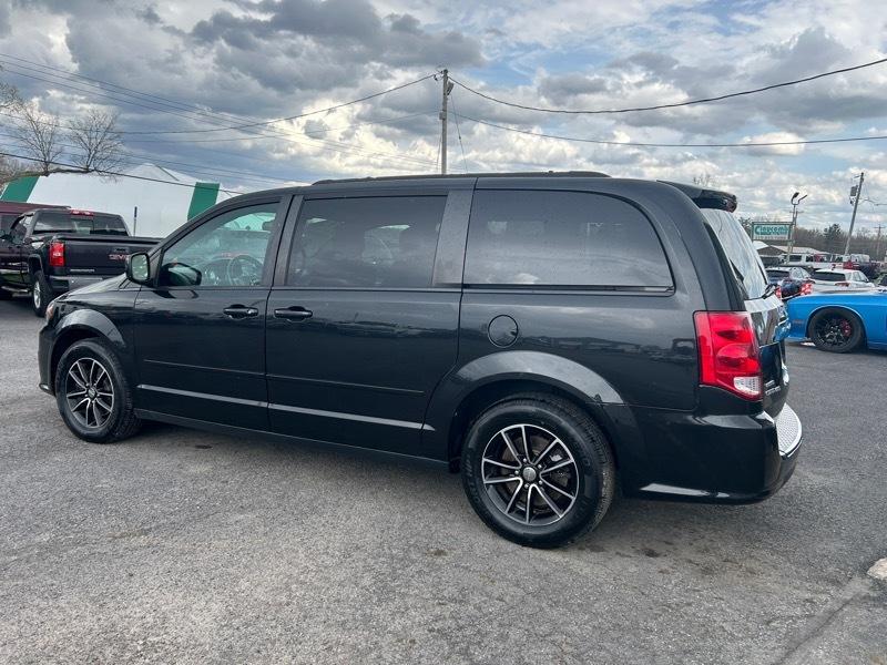 Dodge Grand Caravan R/T 2015