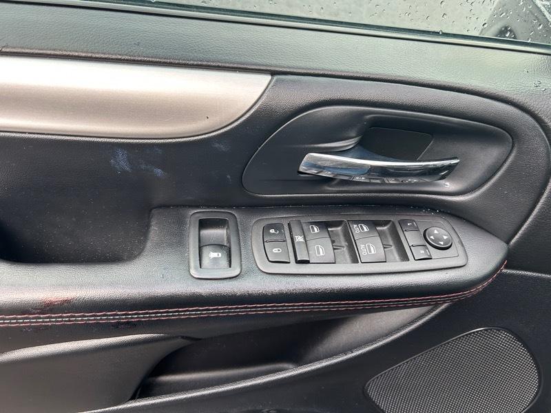Dodge Grand Caravan R/T 2015