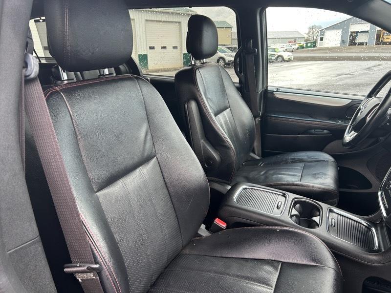 Dodge Grand Caravan R/T 2015