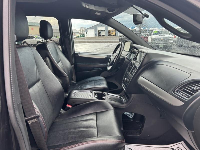 Dodge Grand Caravan R/T 2015