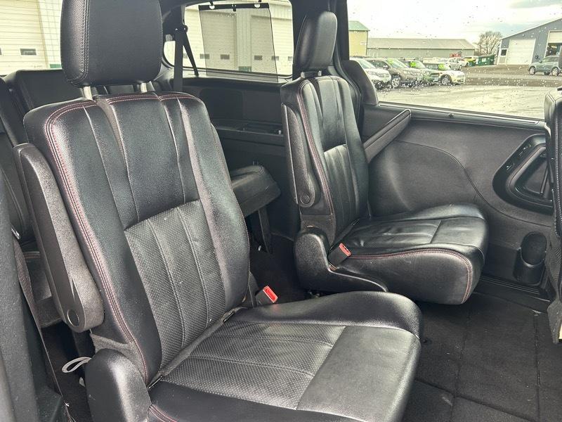 Dodge Grand Caravan R/T 2015
