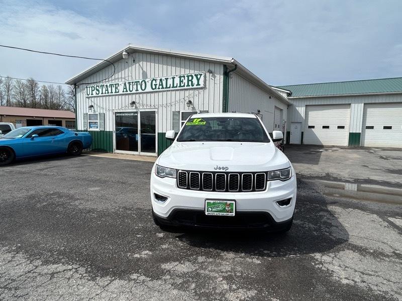 Jeep Grand Cherokee Laredo 4WD 2017