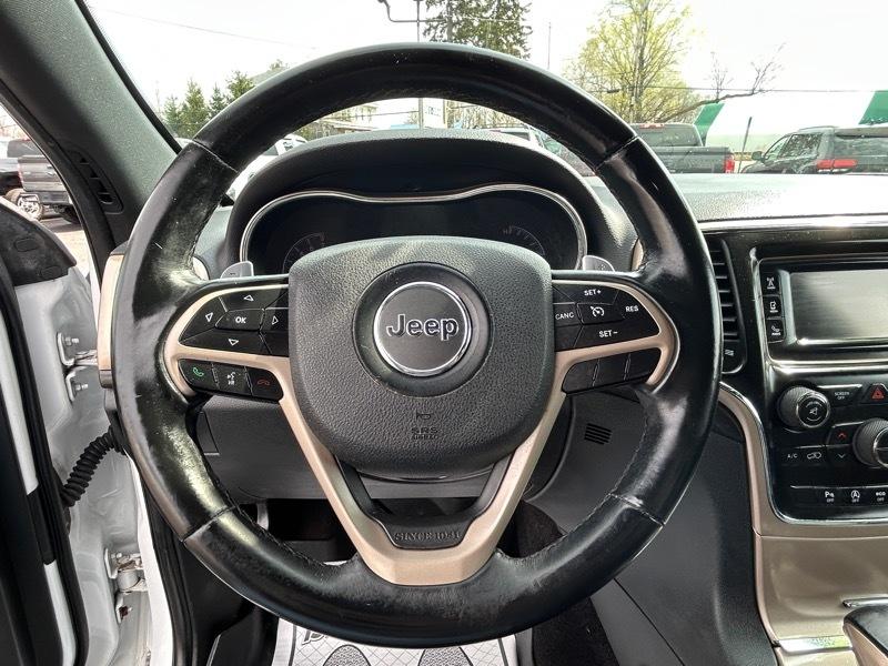 Jeep Grand Cherokee Laredo 4WD 2017