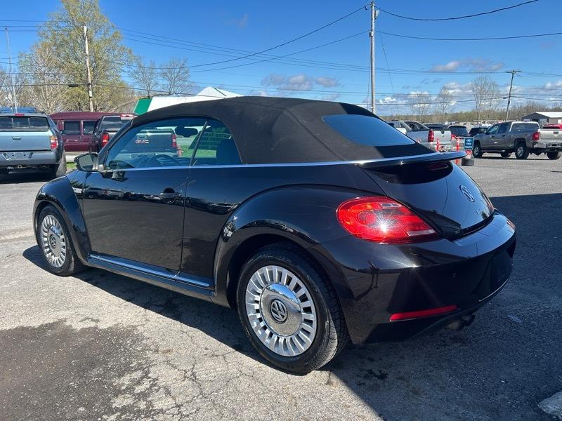 Volkswagen Beetle 1.8T PZEV Convertible 2016
