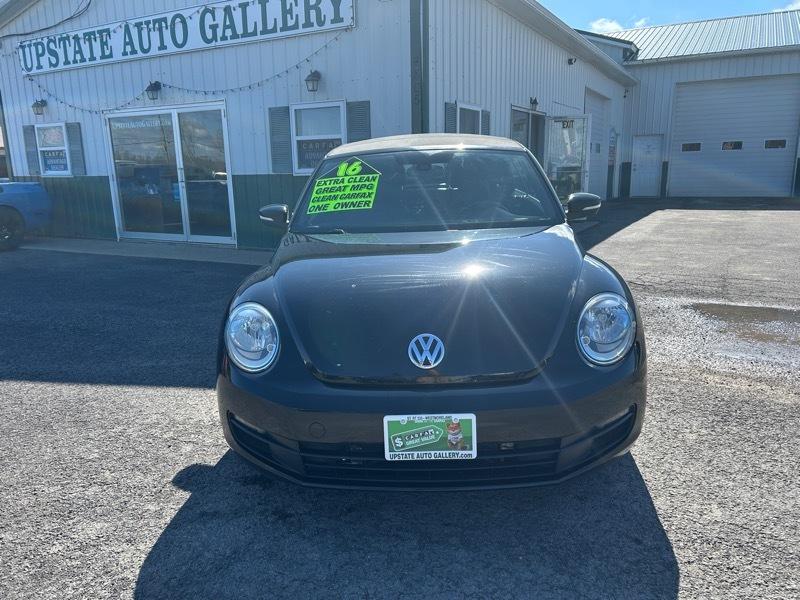 Volkswagen Beetle 1.8T PZEV Convertible 2016