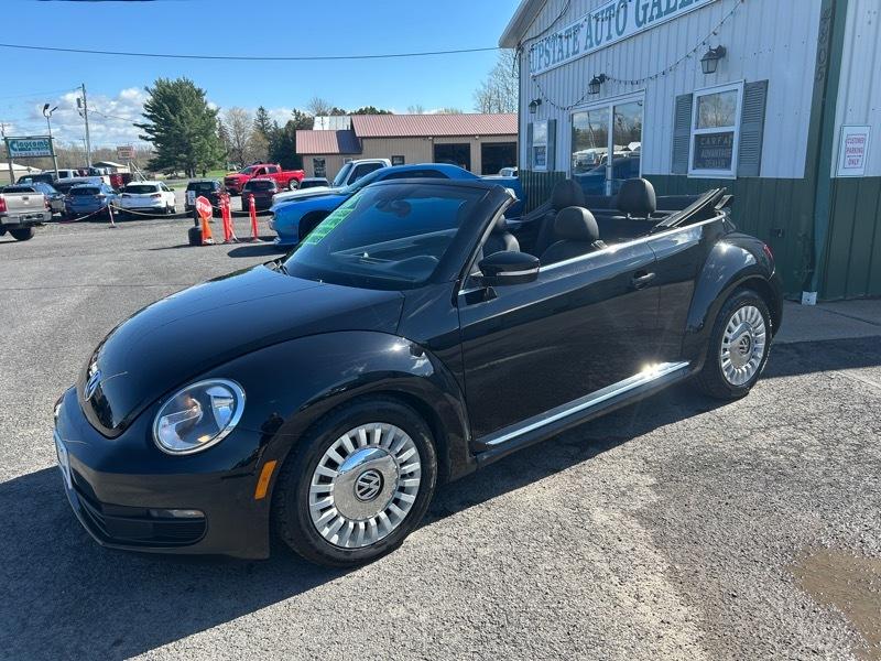 Volkswagen Beetle 1.8T PZEV Convertible 2016