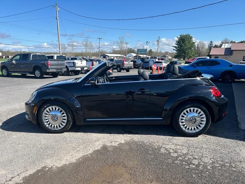 Volkswagen Beetle 1.8T PZEV Convertible 2016