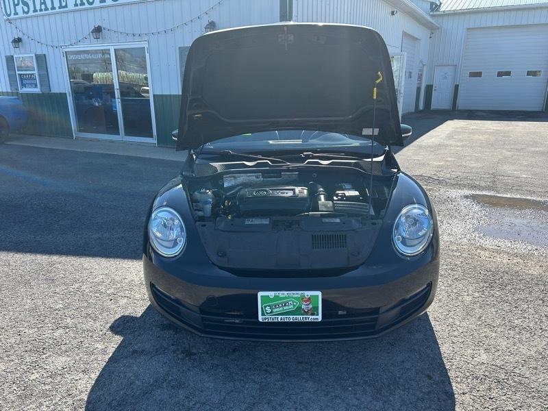 Volkswagen Beetle 1.8T PZEV Convertible 2016