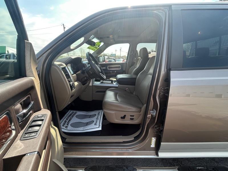 Dodge Ram 1500 SLT Crew Cab 4WD 2009