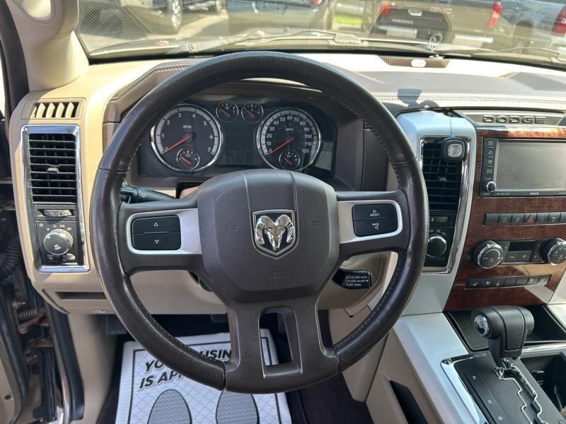 Dodge Ram 1500 SLT Crew Cab 4WD 2009