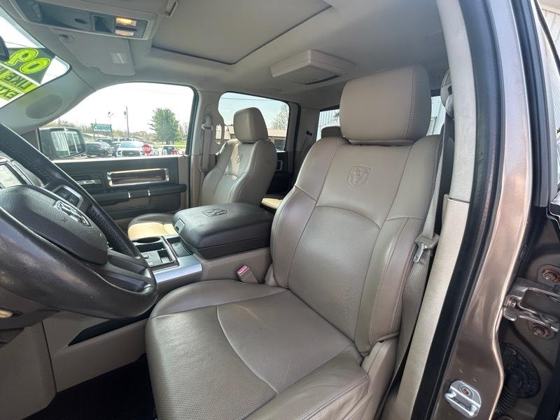 Dodge Ram 1500 SLT Crew Cab 4WD 2009