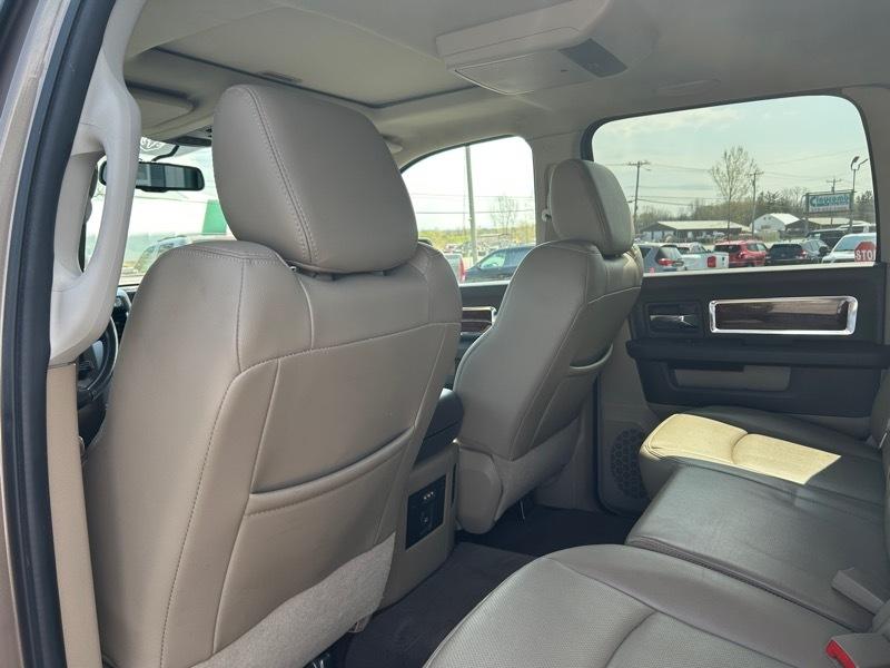 Dodge Ram 1500 SLT Crew Cab 4WD 2009