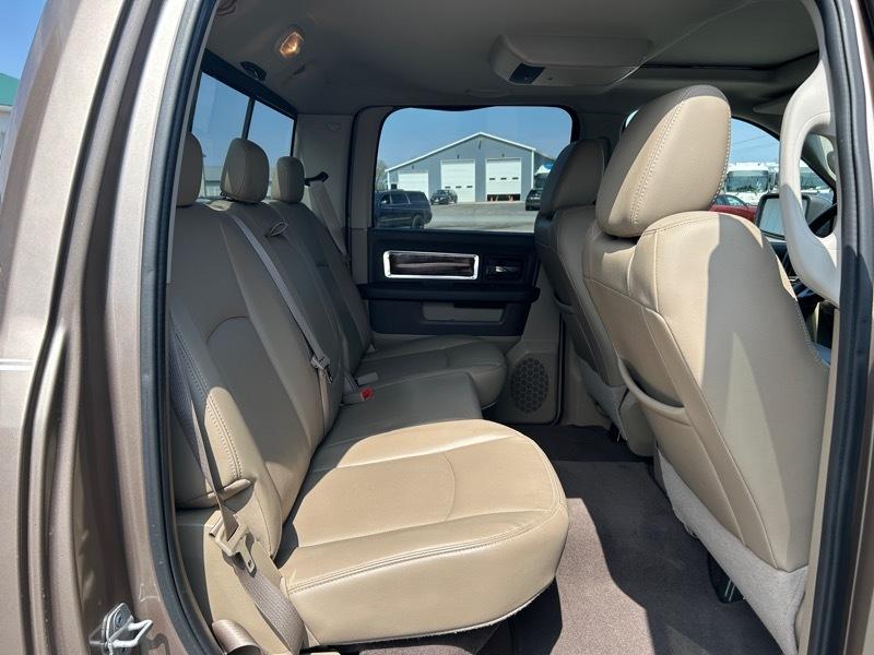 Dodge Ram 1500 SLT Crew Cab 4WD 2009