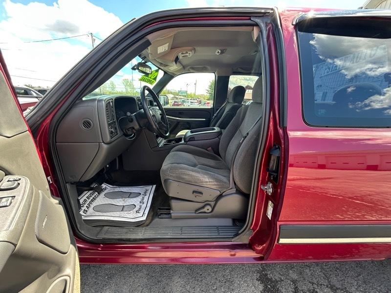 Chevrolet Silverado 2500HD LT Ext. Cab Long Bed 4WD 2005