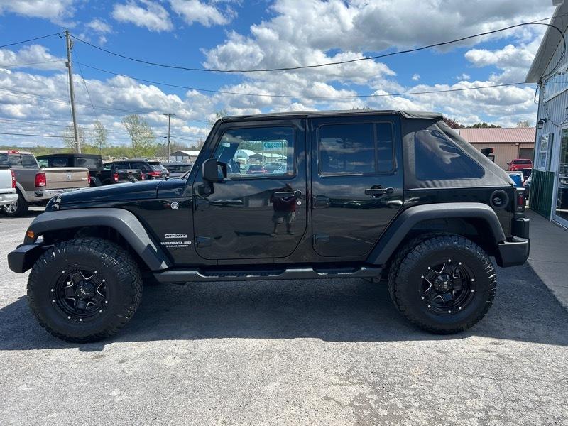 Jeep Wrangler Unlimited Sport 4WD 2012
