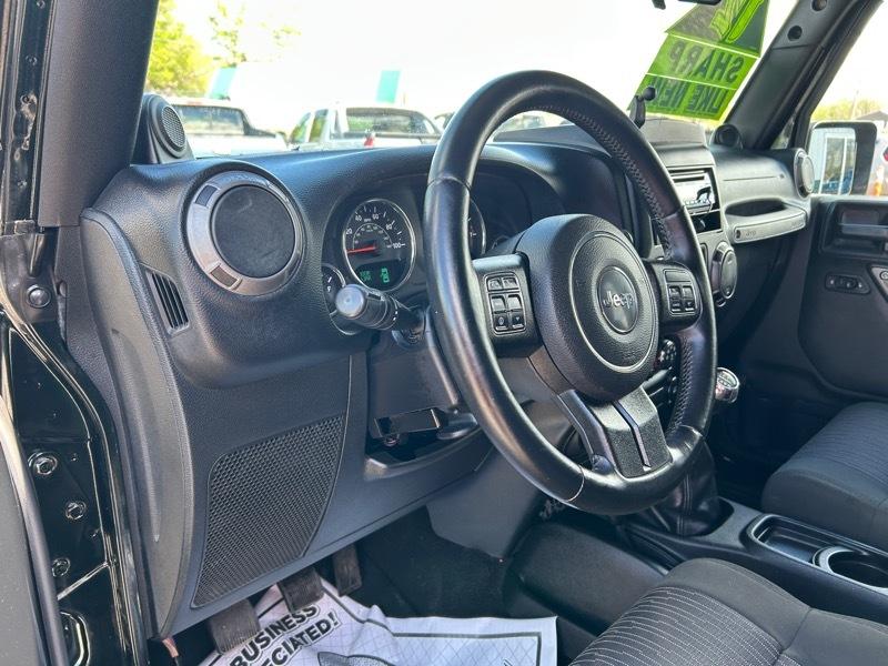 Jeep Wrangler Unlimited Sport 4WD 2012
