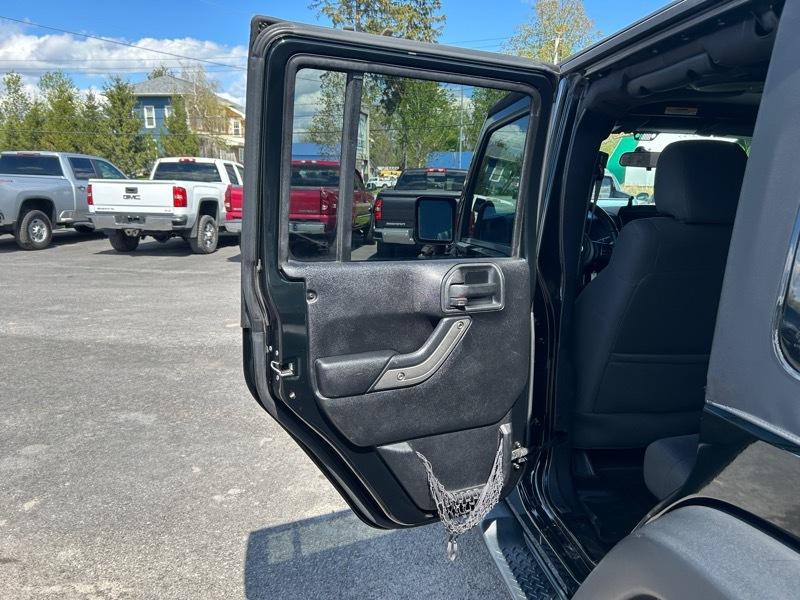 Jeep Wrangler Unlimited Sport 4WD 2012