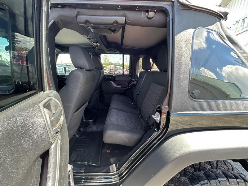 Jeep Wrangler Unlimited Sport 4WD 2012