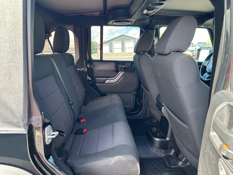 Jeep Wrangler Unlimited Sport 4WD 2012