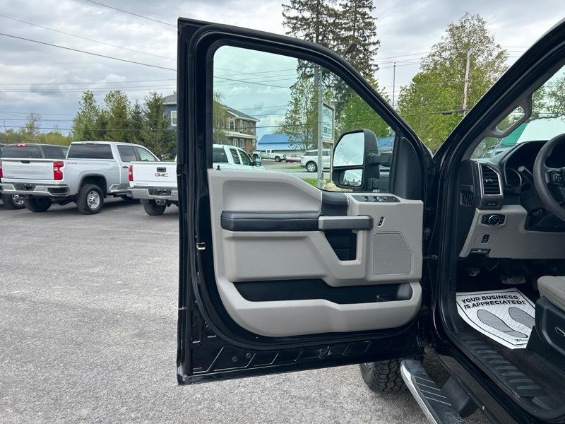 Ford F-250 SD King Ranch Crew Cab 4WD 2017