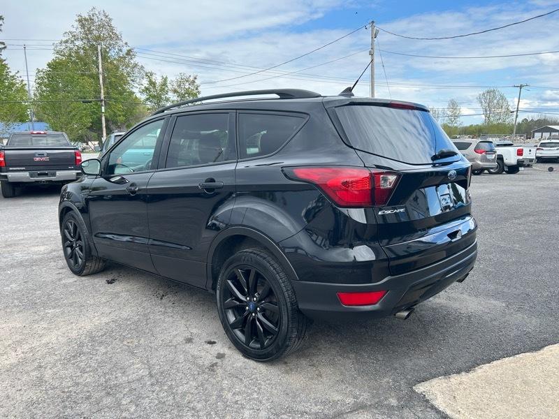 Ford Escape SE FWD 2019
